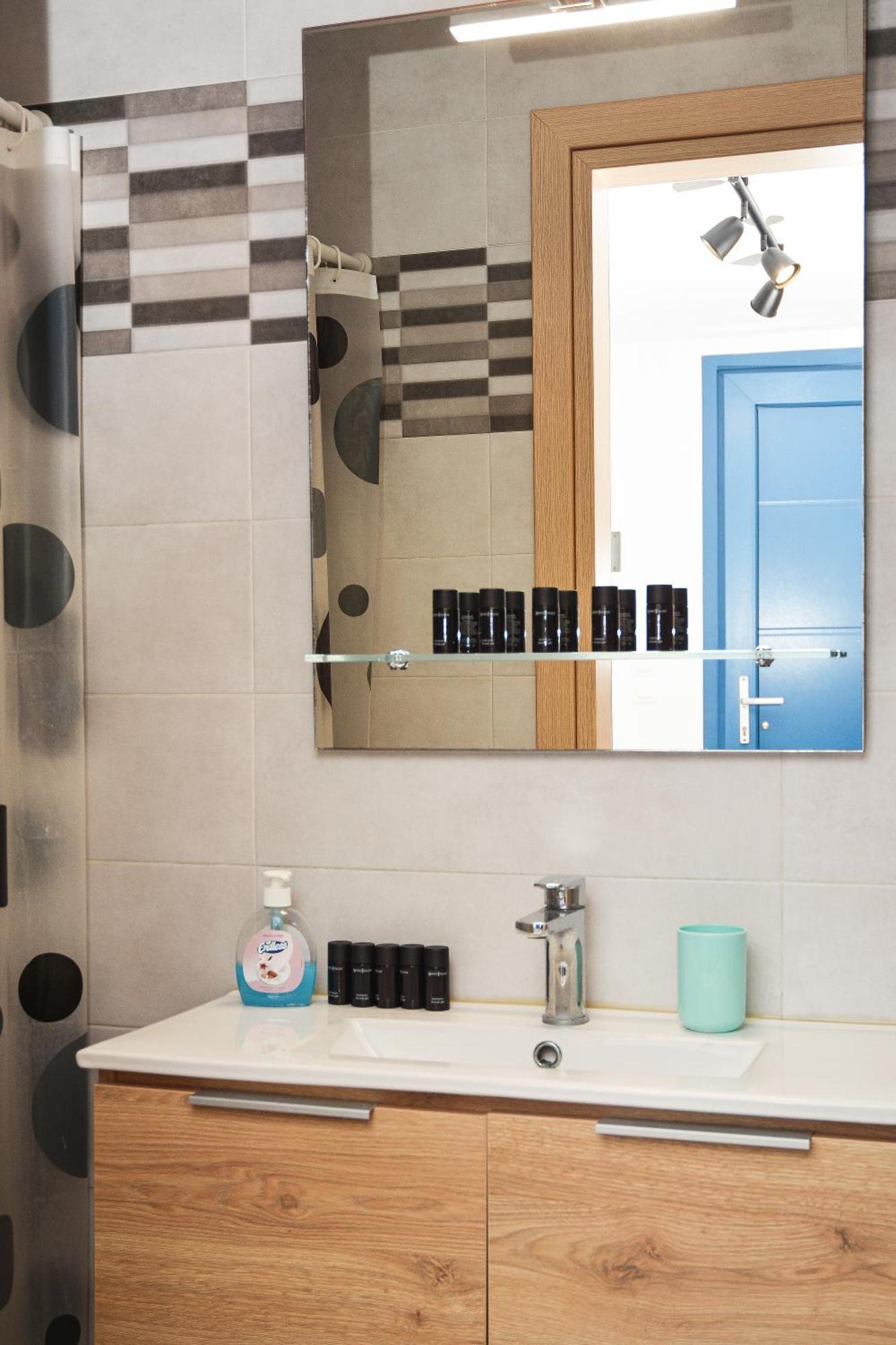 Thea Apartments Emporeios  Екстер'єр фото