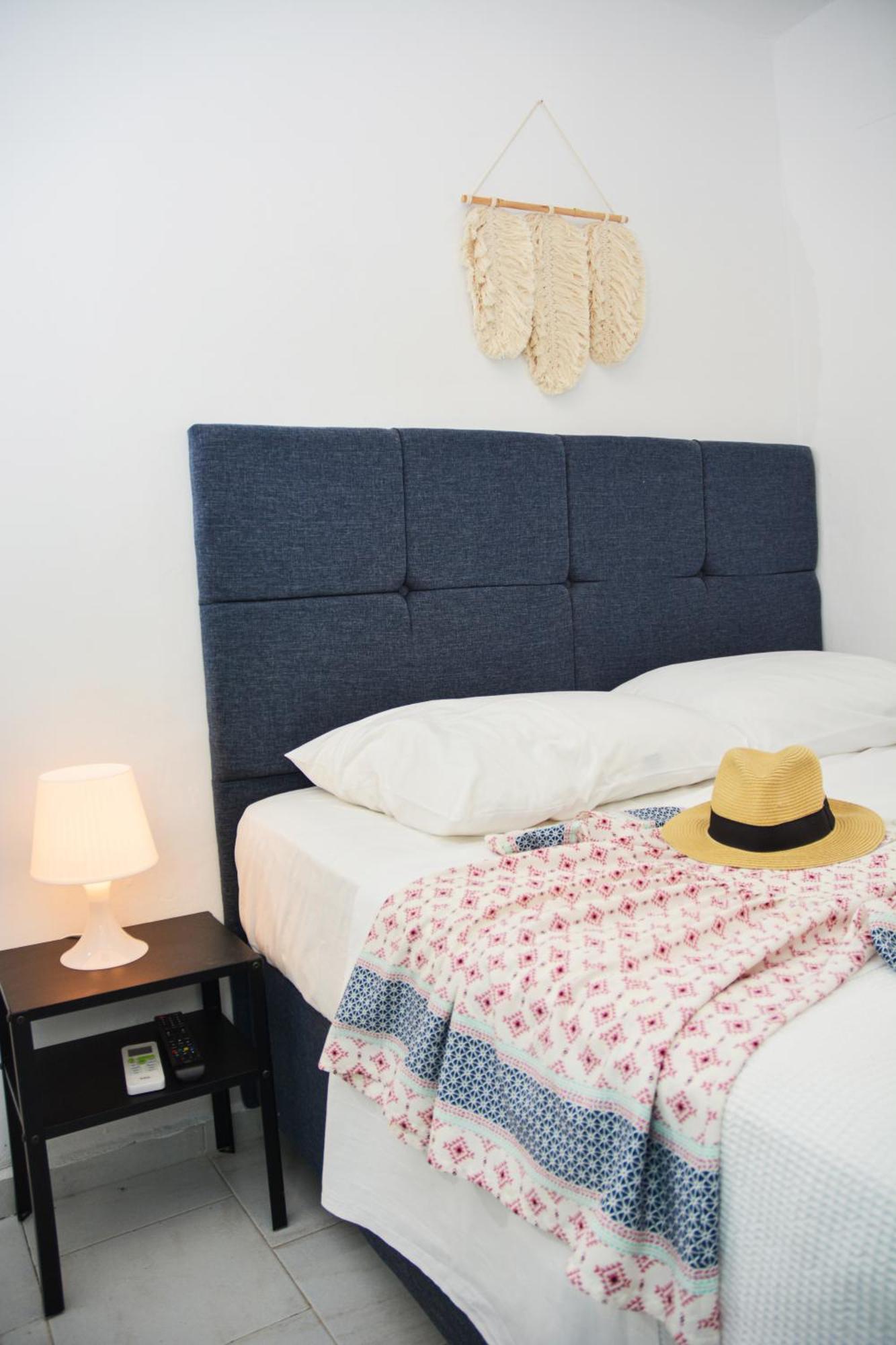 Thea Apartments Emporeios  Екстер'єр фото