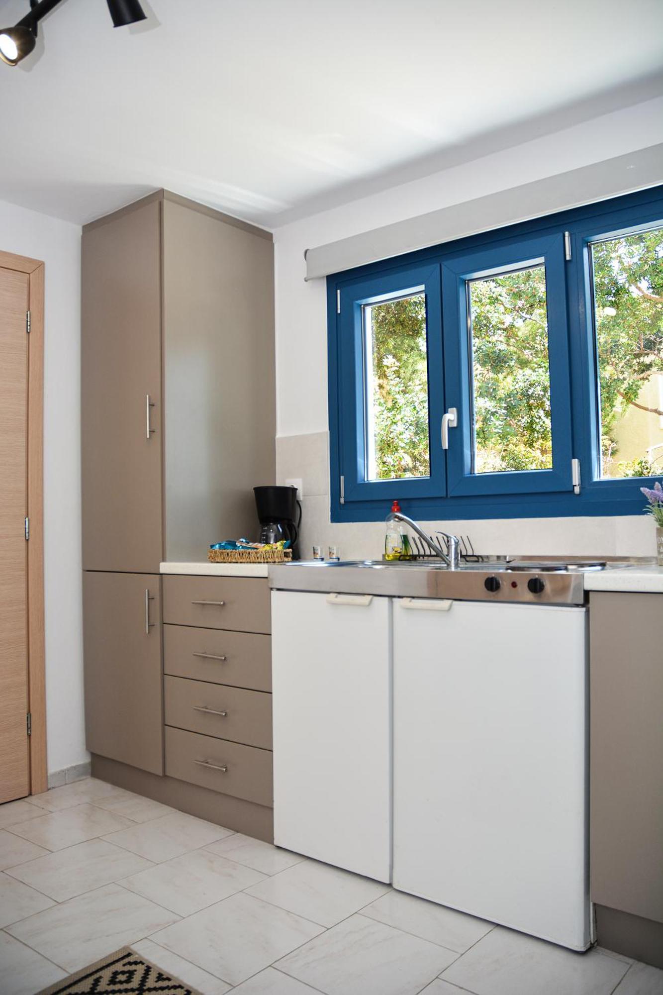 Thea Apartments Emporeios  Екстер'єр фото