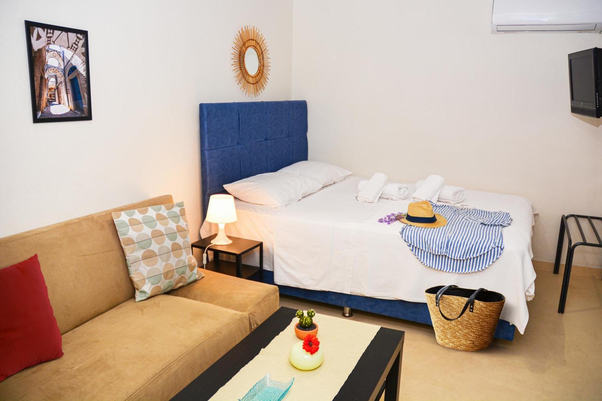 Thea Apartments Emporeios  Екстер'єр фото